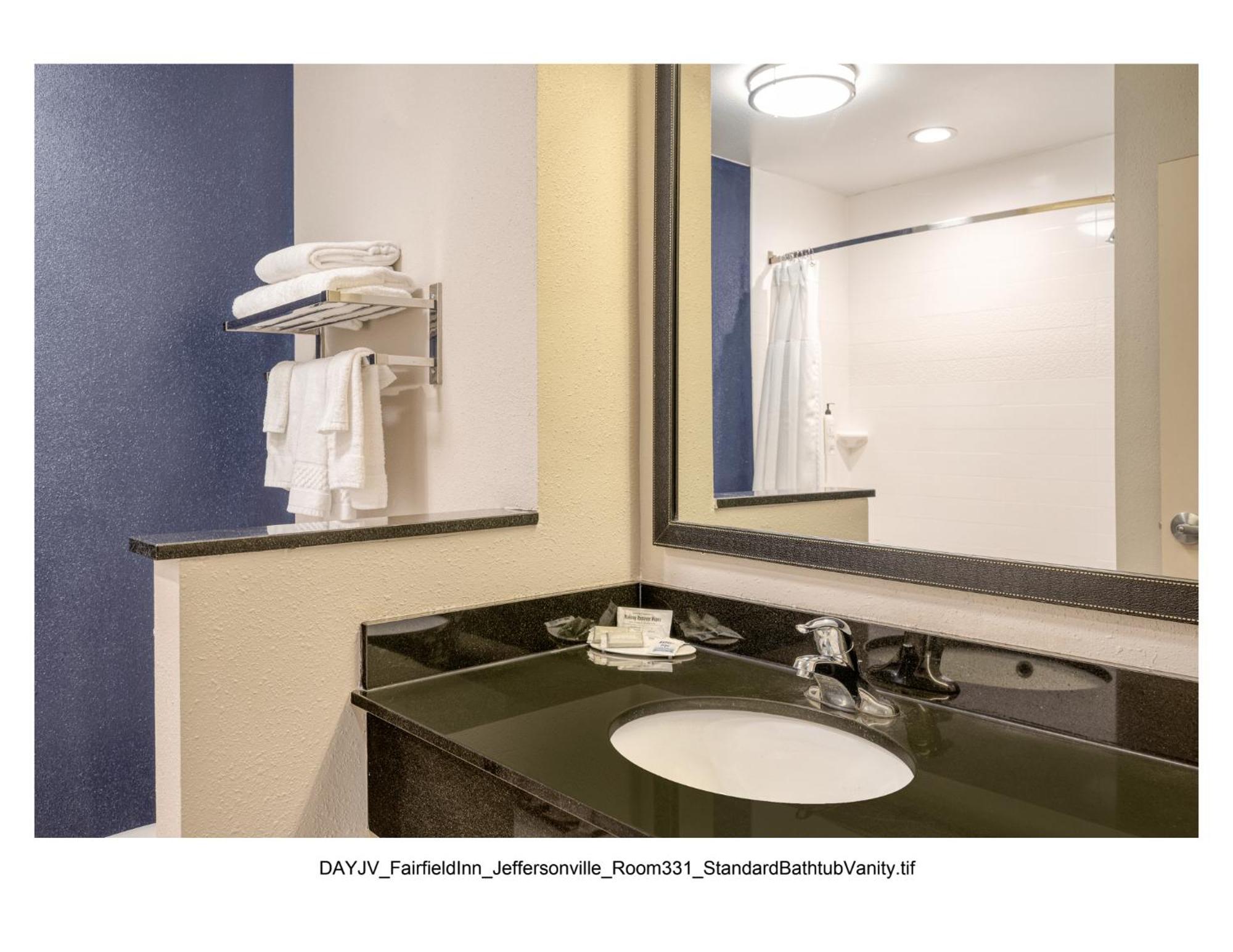 Fairfield Inn & Suites By Marriott Jeffersonville I-71 Exterior foto